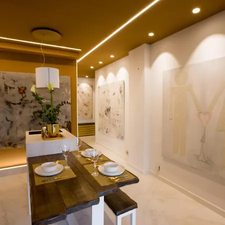 Boulevard Luxury By Sebastiana Group *