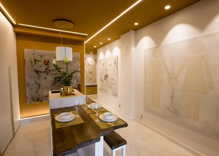 Boulevard Luxury By Sebastiana Group *